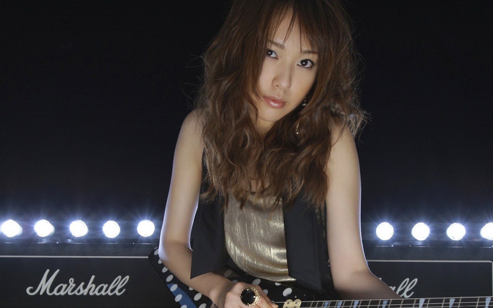Erika Toda Wallpaper Album #10 - 1680x1050