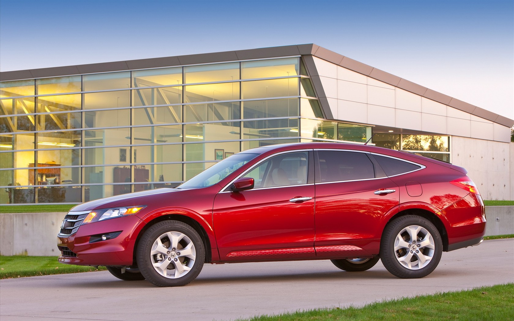 2010 Honda Accord Wallpaper #1 - 1680x1050