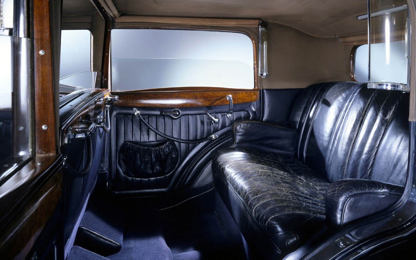 Maybach luxusní vozy wallpaper #14 - 1680x1050
