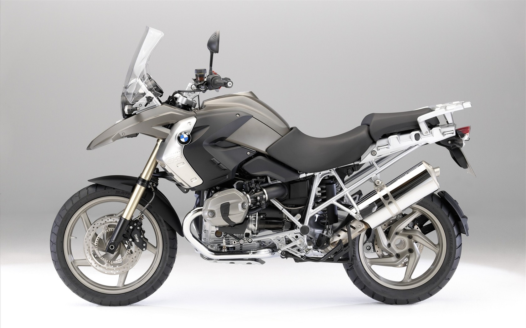 2010 fondos de pantalla de la motocicleta BMW #17 - 1680x1050
