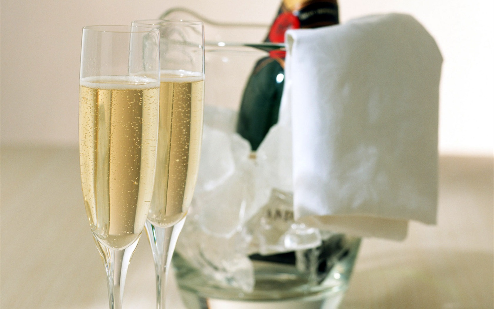 Drinks and wine wallpaper #25 - 1680x1050