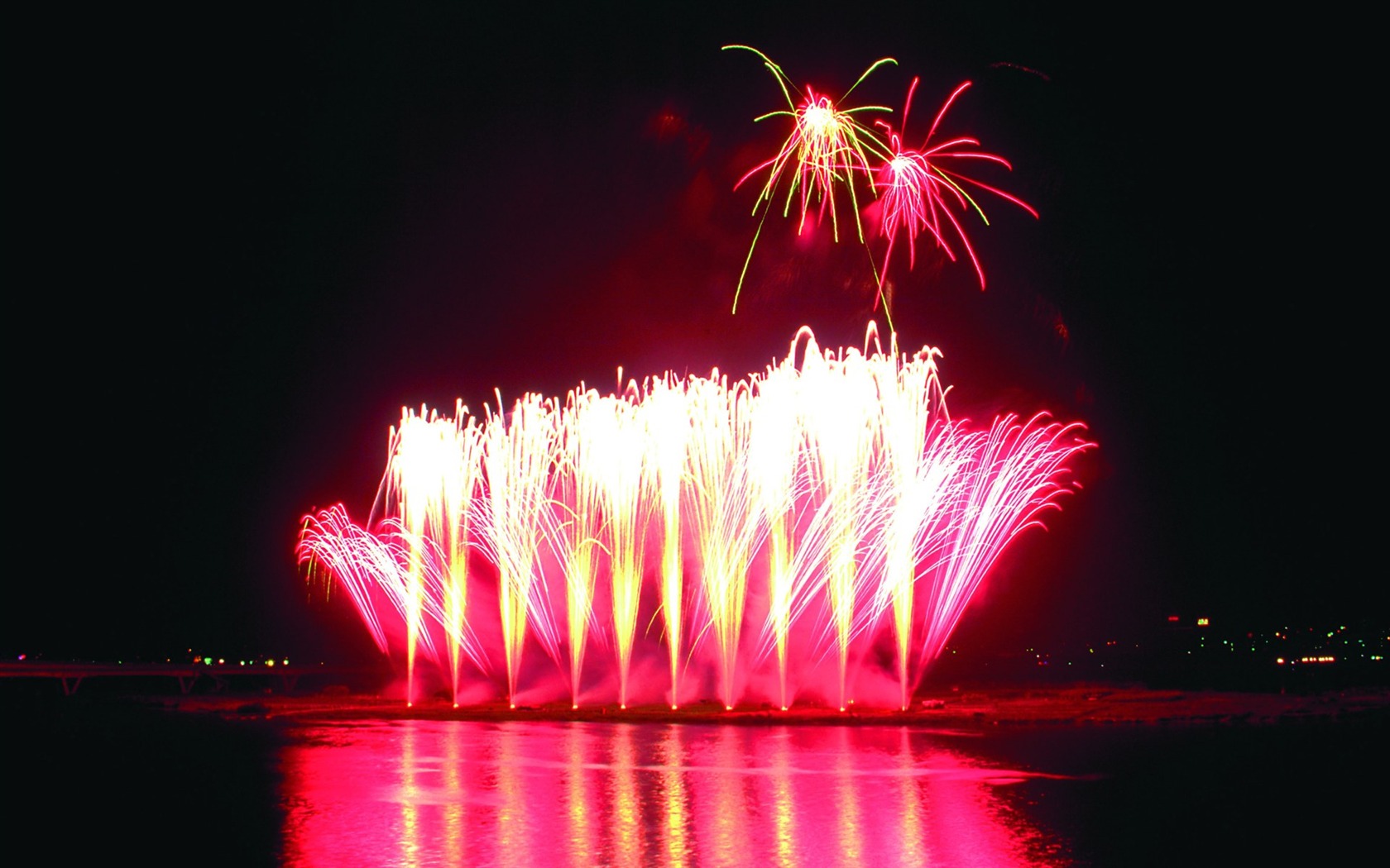 Festival fireworks display wallpaper #7 - 1680x1050