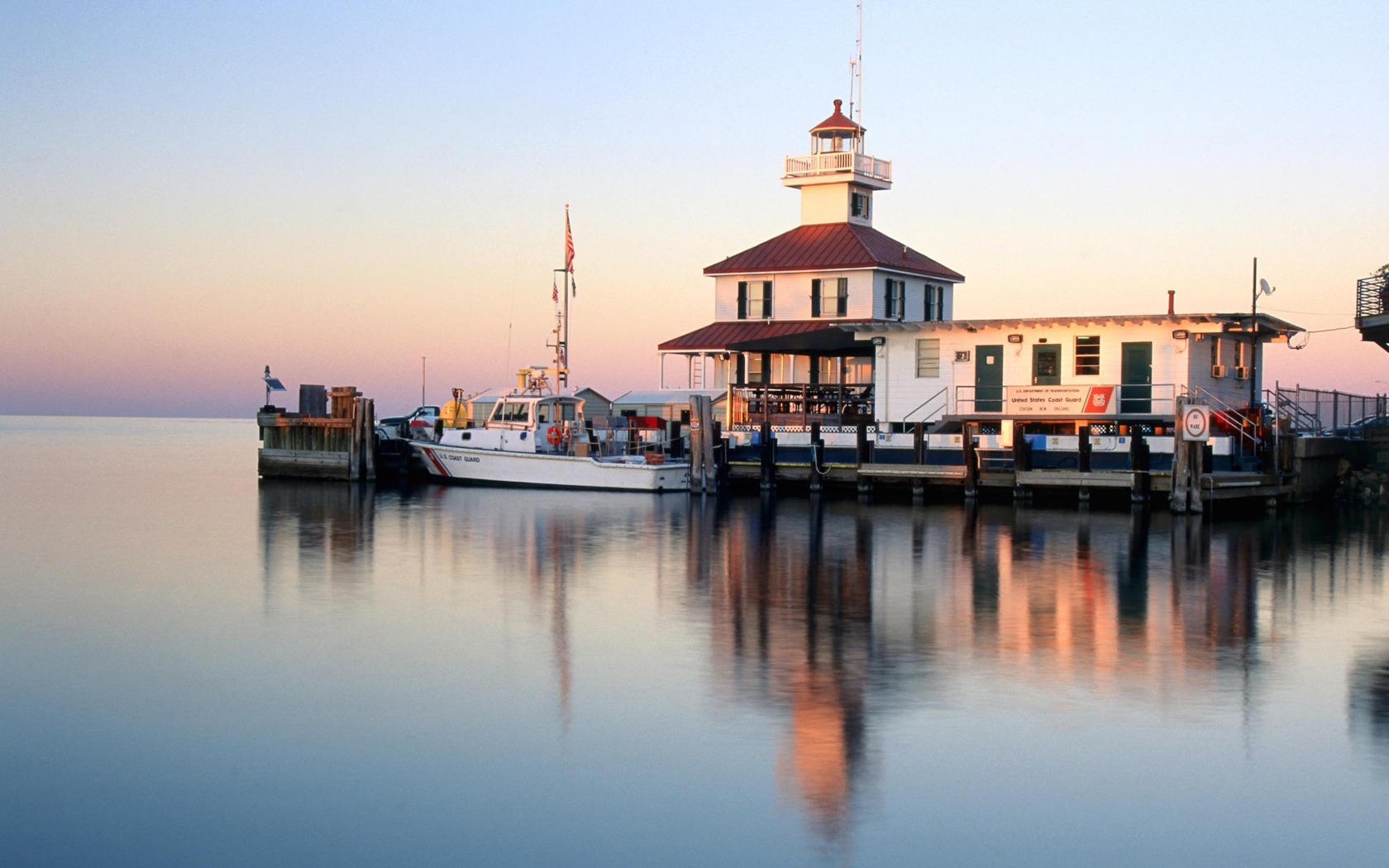 Coastal Lighthouse HD Wallpaper #15 - 1680x1050