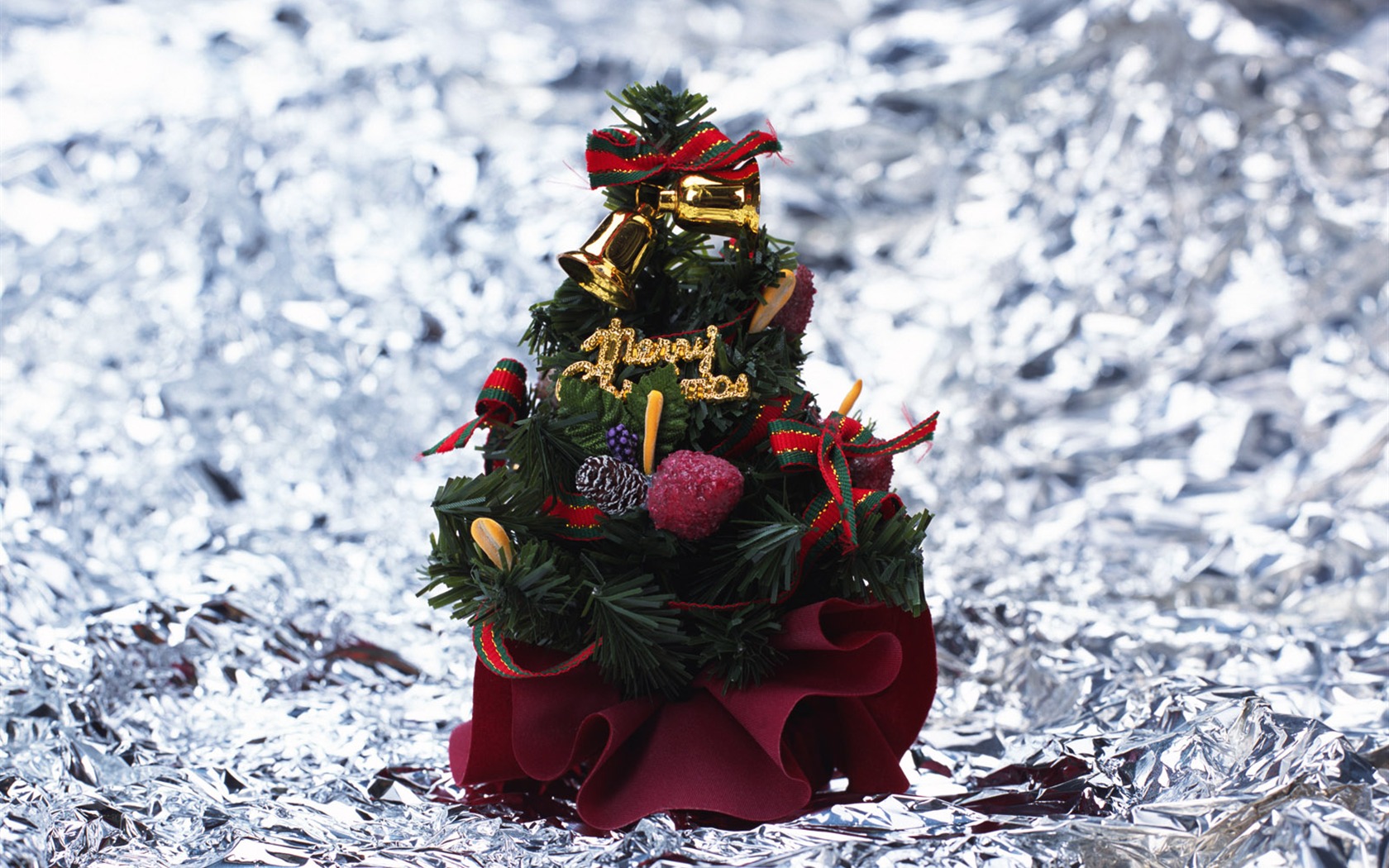 Christmas landscaping series wallpaper (8) #14 - 1680x1050