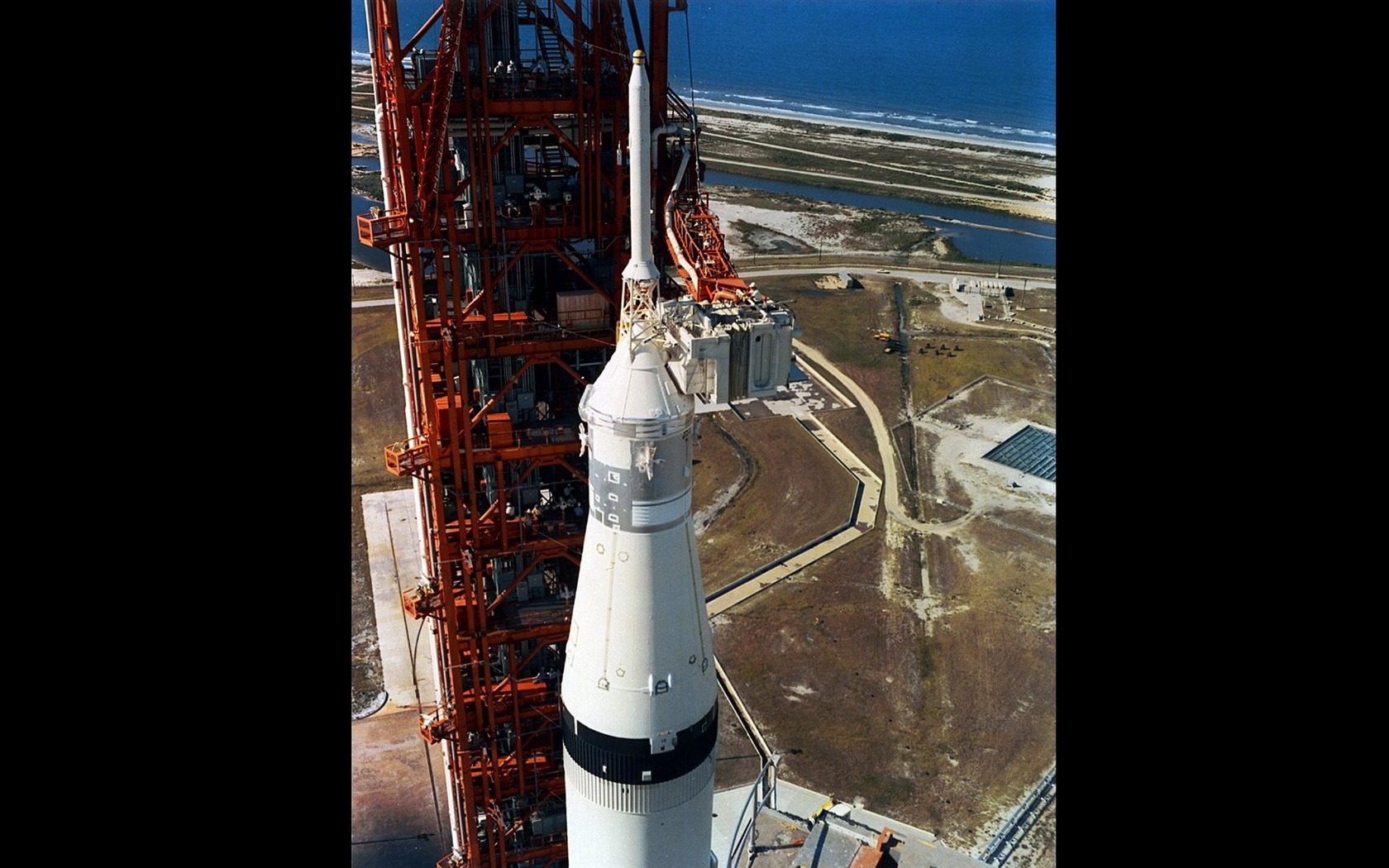 Apollo 11 vzácných fotografií na plochu #12 - 1680x1050