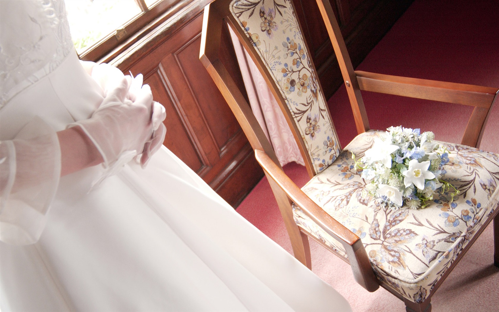 Wedding flower  wedding ring wallpaper(1) #14 - 1680x1050