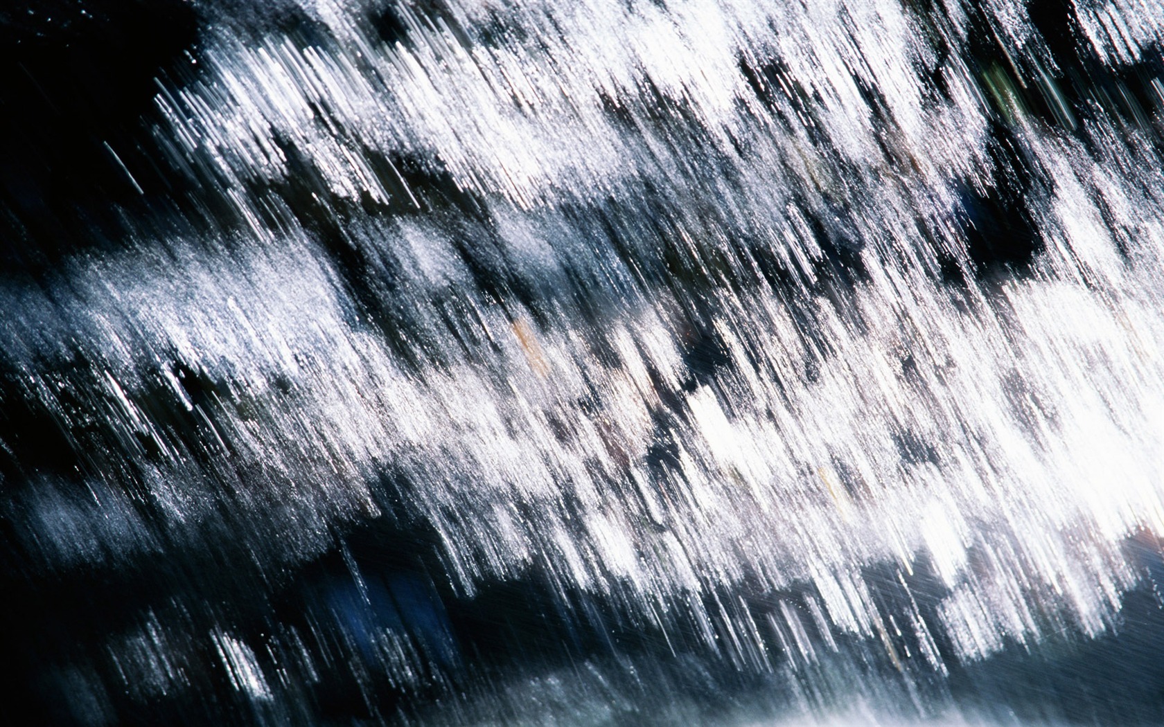 滝は、HD画像ストリーム #24 - 1680x1050