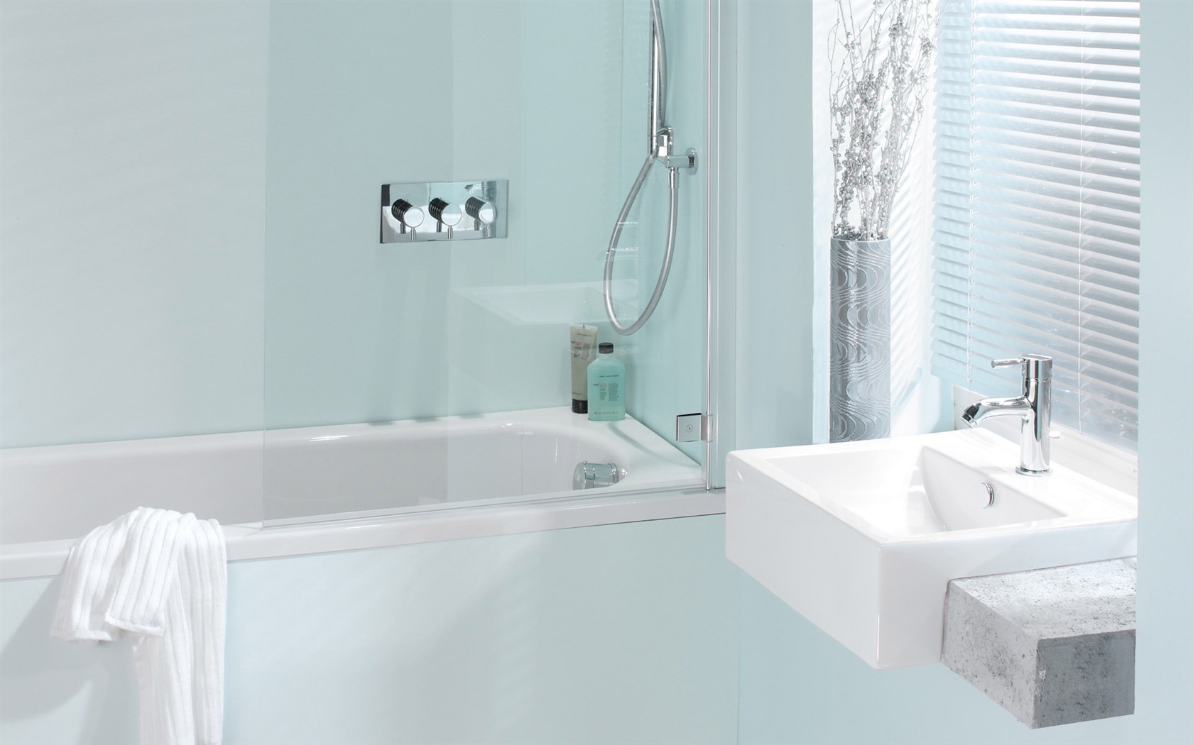 Bathroom Photo Wallpaper (2) #4 - 1680x1050
