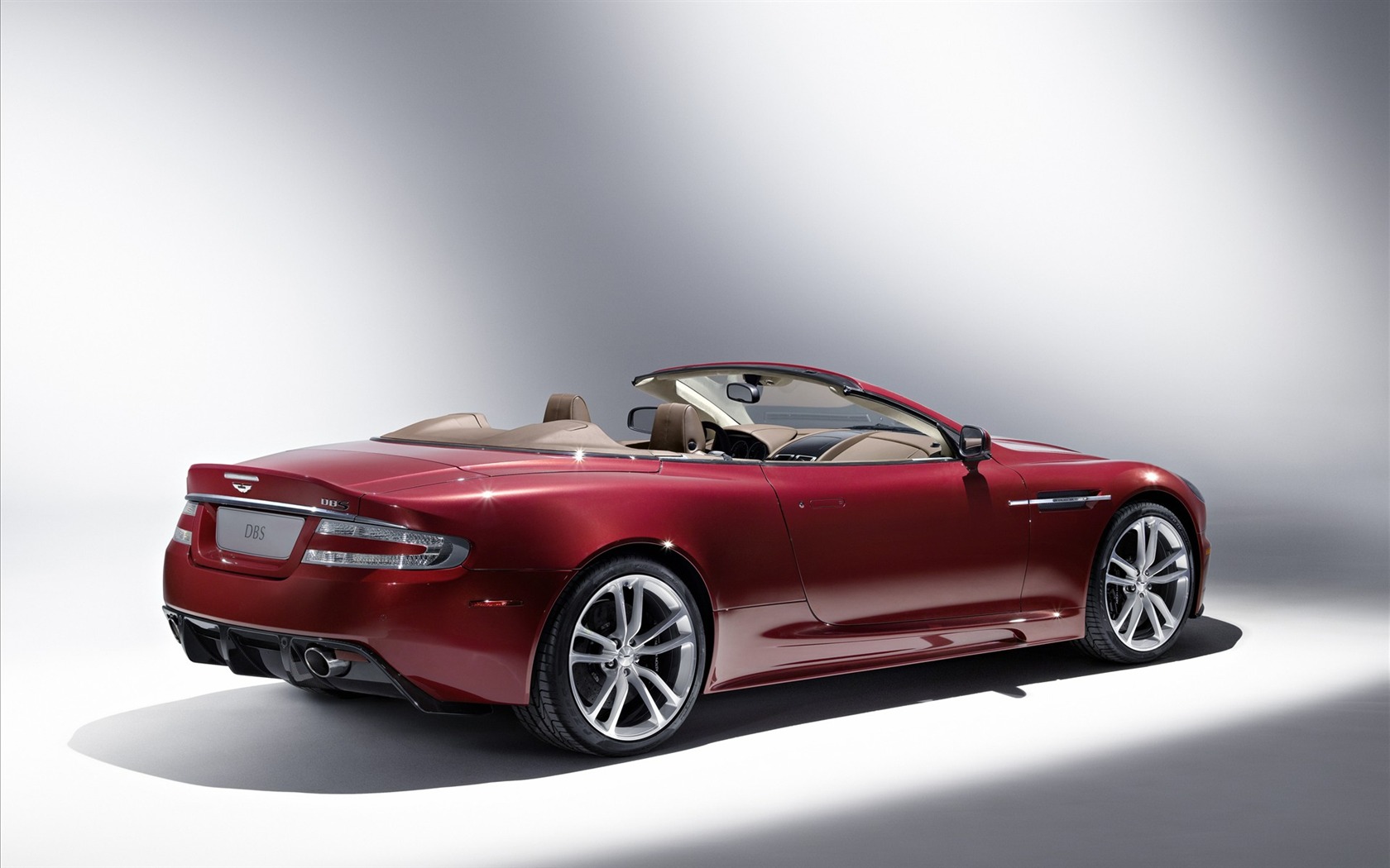Tapety na plochu Aston Martin (3) #4 - 1680x1050
