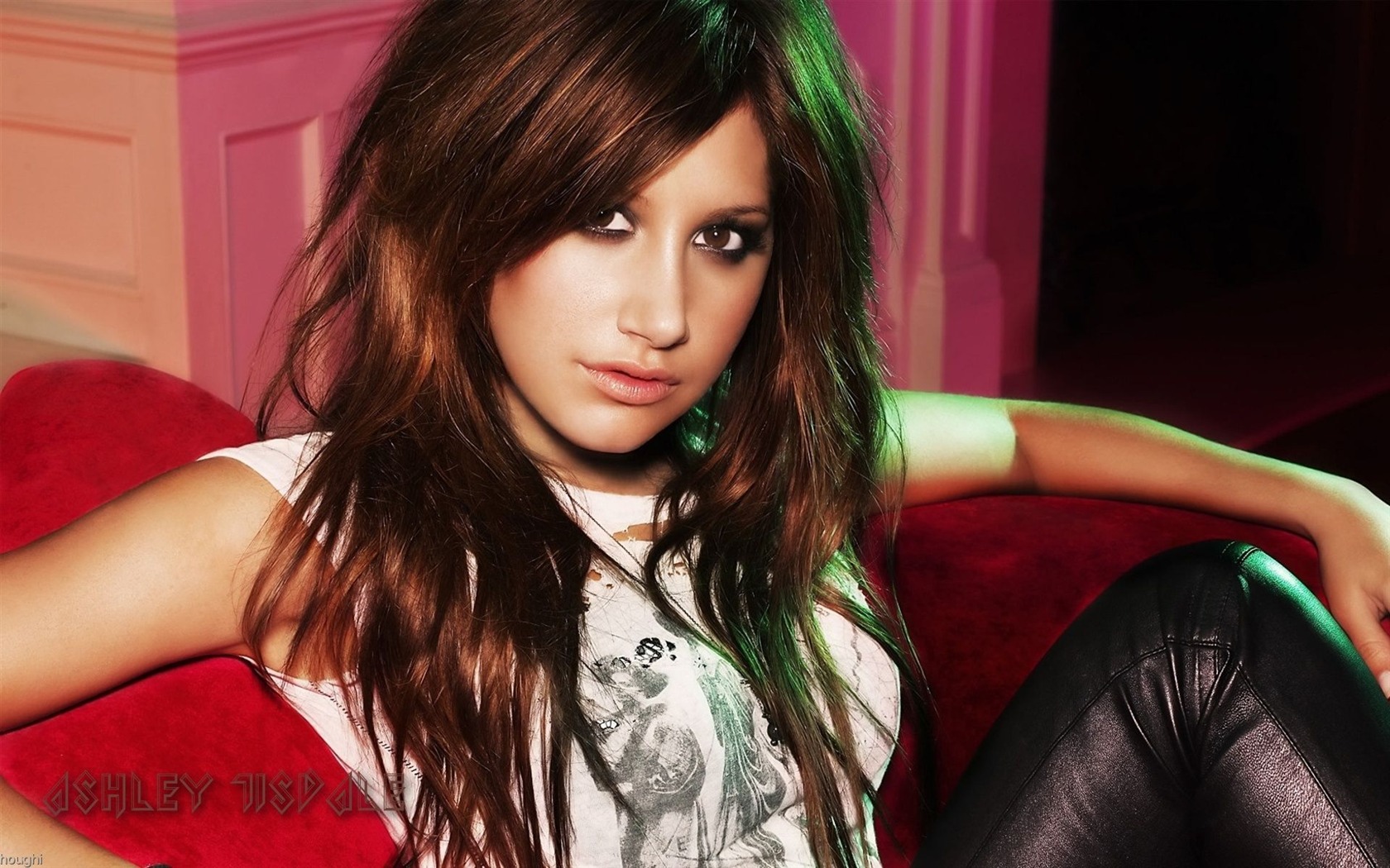 Ashley Tisdale beautiful wallpaper (1) #17 - 1680x1050