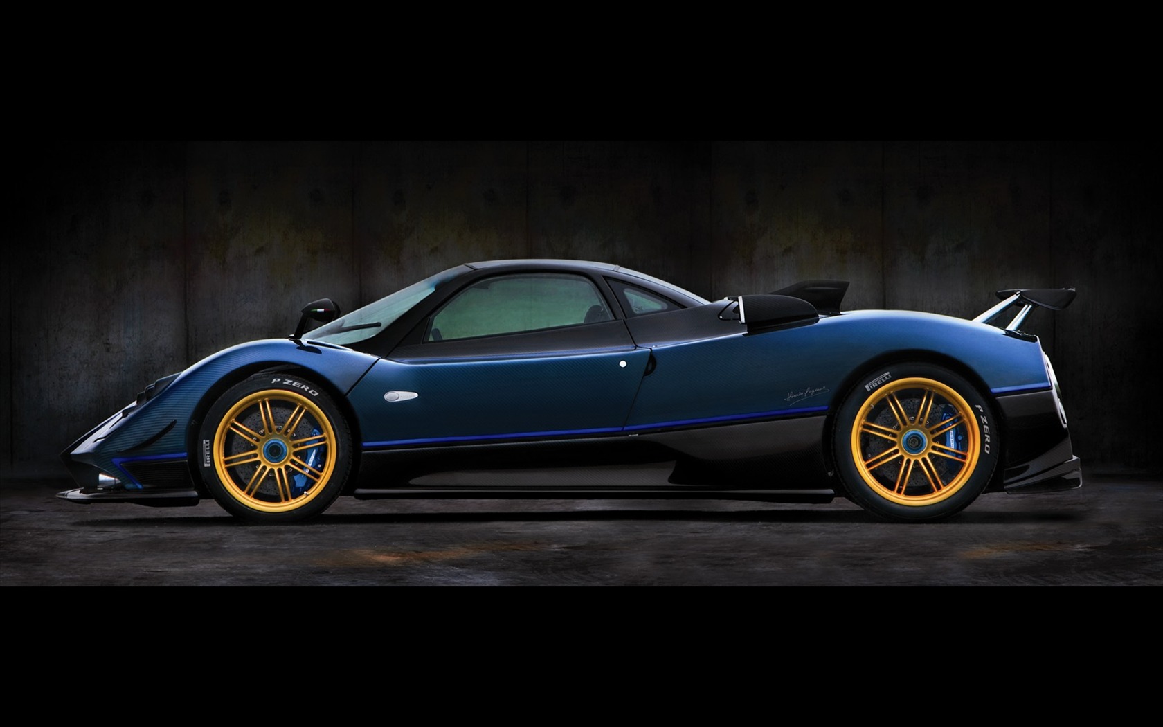 fonds d'écran widescreen Pagani voitures #4 - 1680x1050