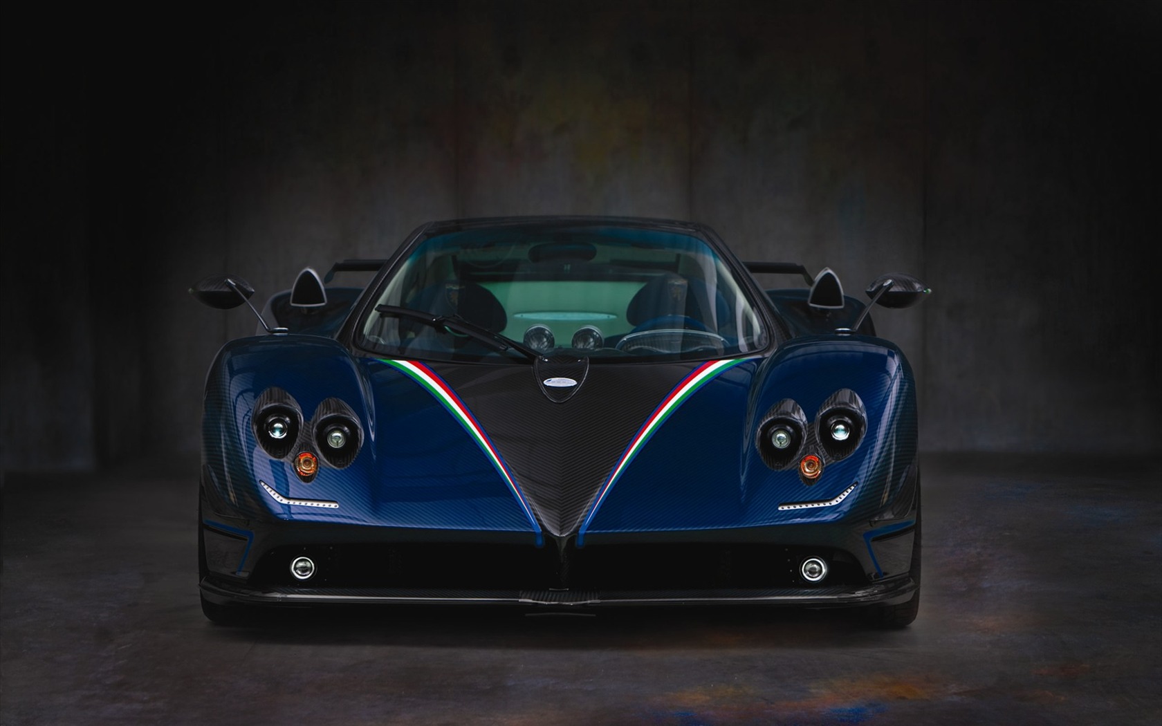 Pagani vozy širokoúhlé tapety #8 - 1680x1050