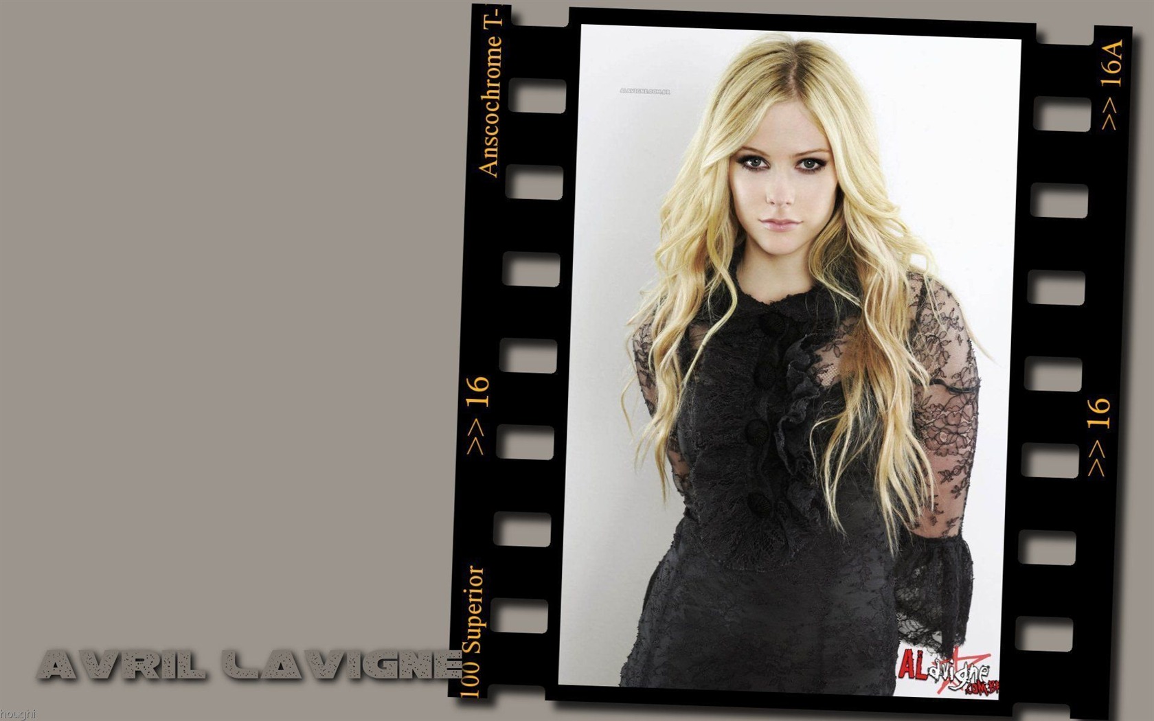 Avril Lavigne hermoso fondo de pantalla #6 - 1680x1050