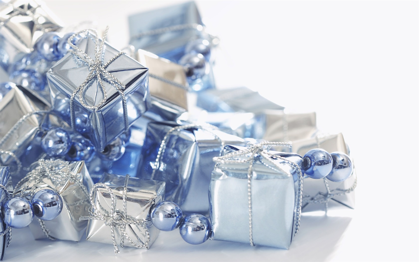 Gift decoration wallpaper (6) #10 - 1680x1050