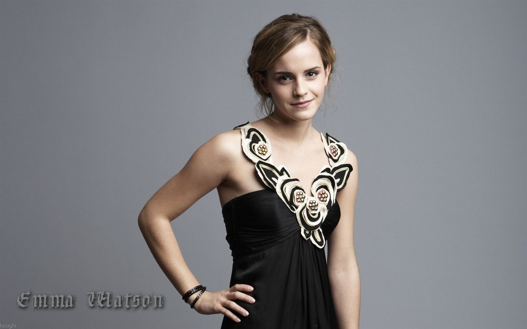 Emma Watson beautiful wallpaper #23 - 1680x1050