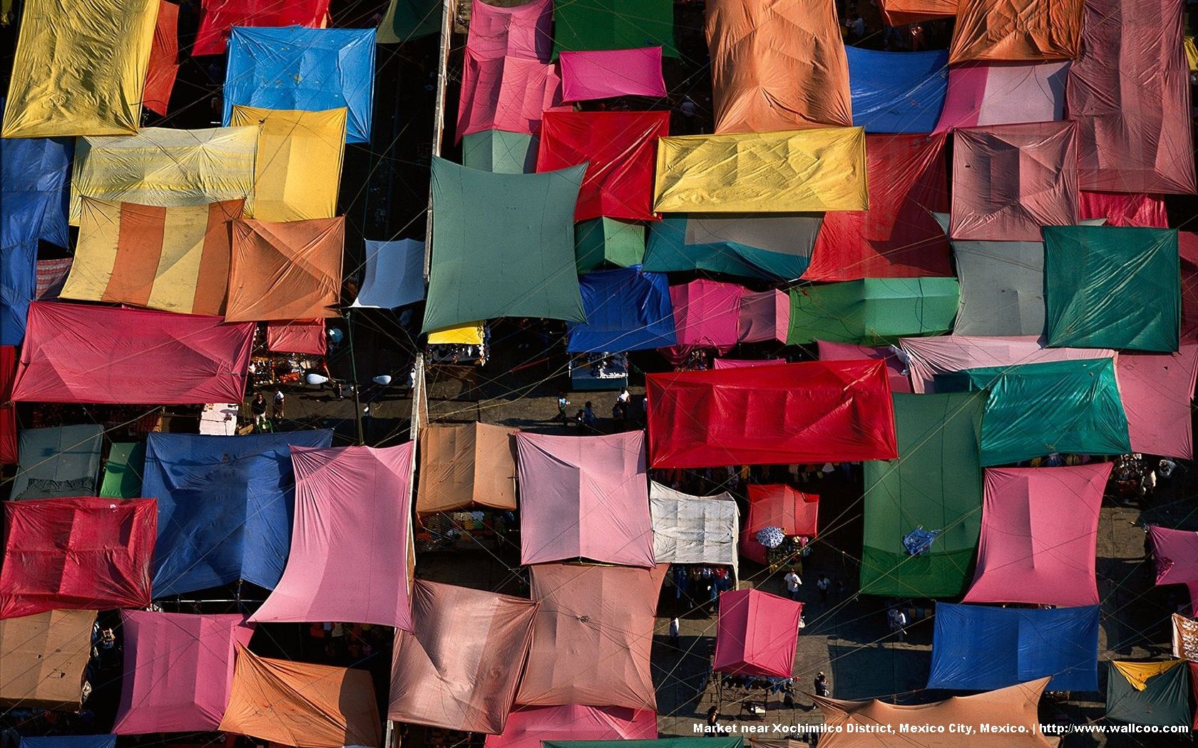 Yann Arthus-Bertrand Letecké fotografie zázraky na plochu #6 - 1680x1050