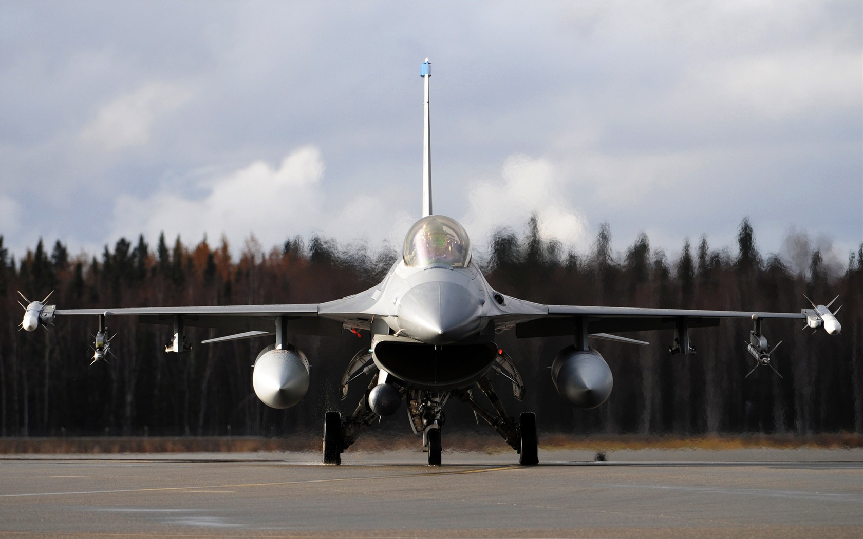 aéronefs militaires HD Wallpaper (10) #9 - 1680x1050