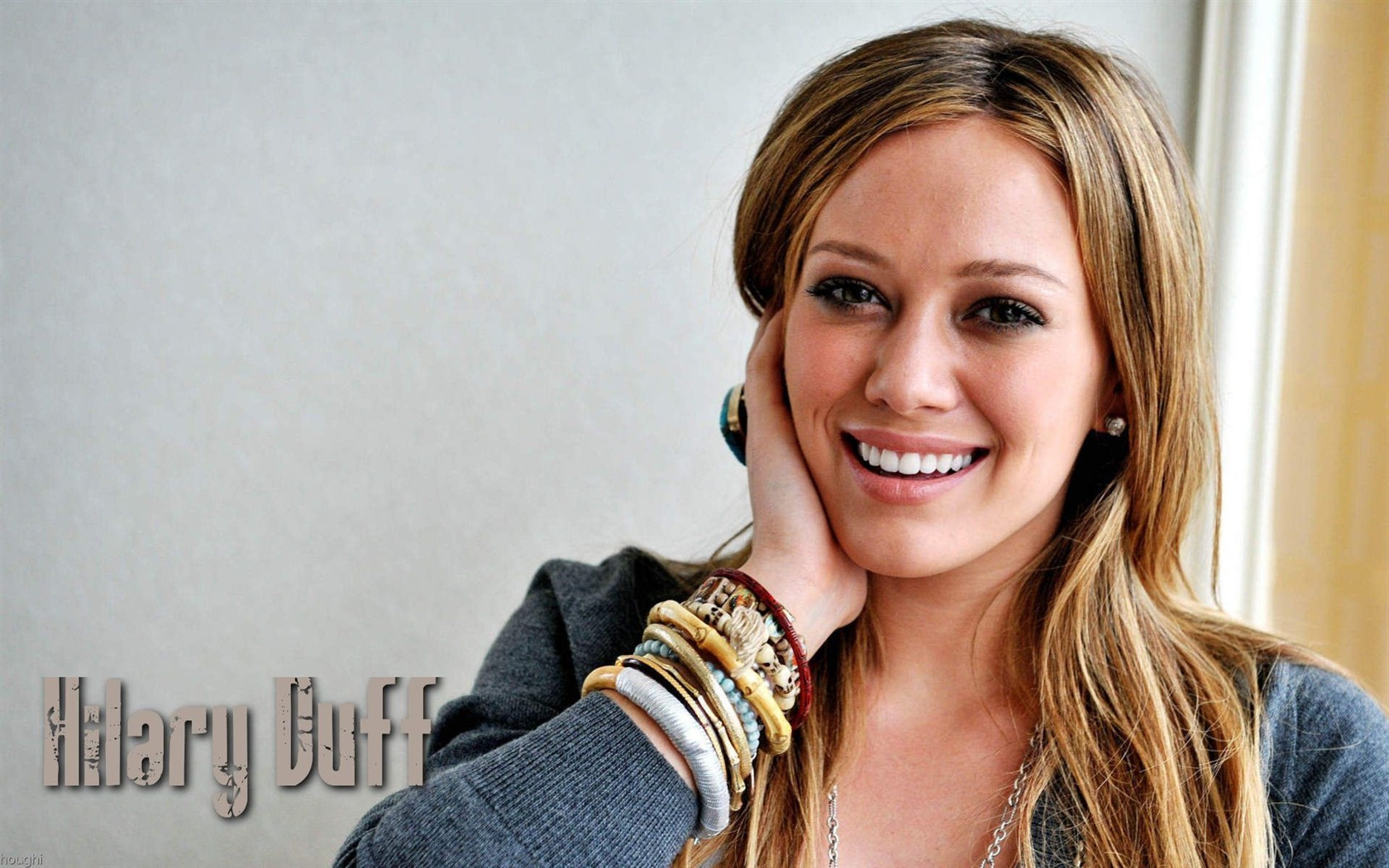 Hilary Duff krásnou tapetu #45 - 1680x1050