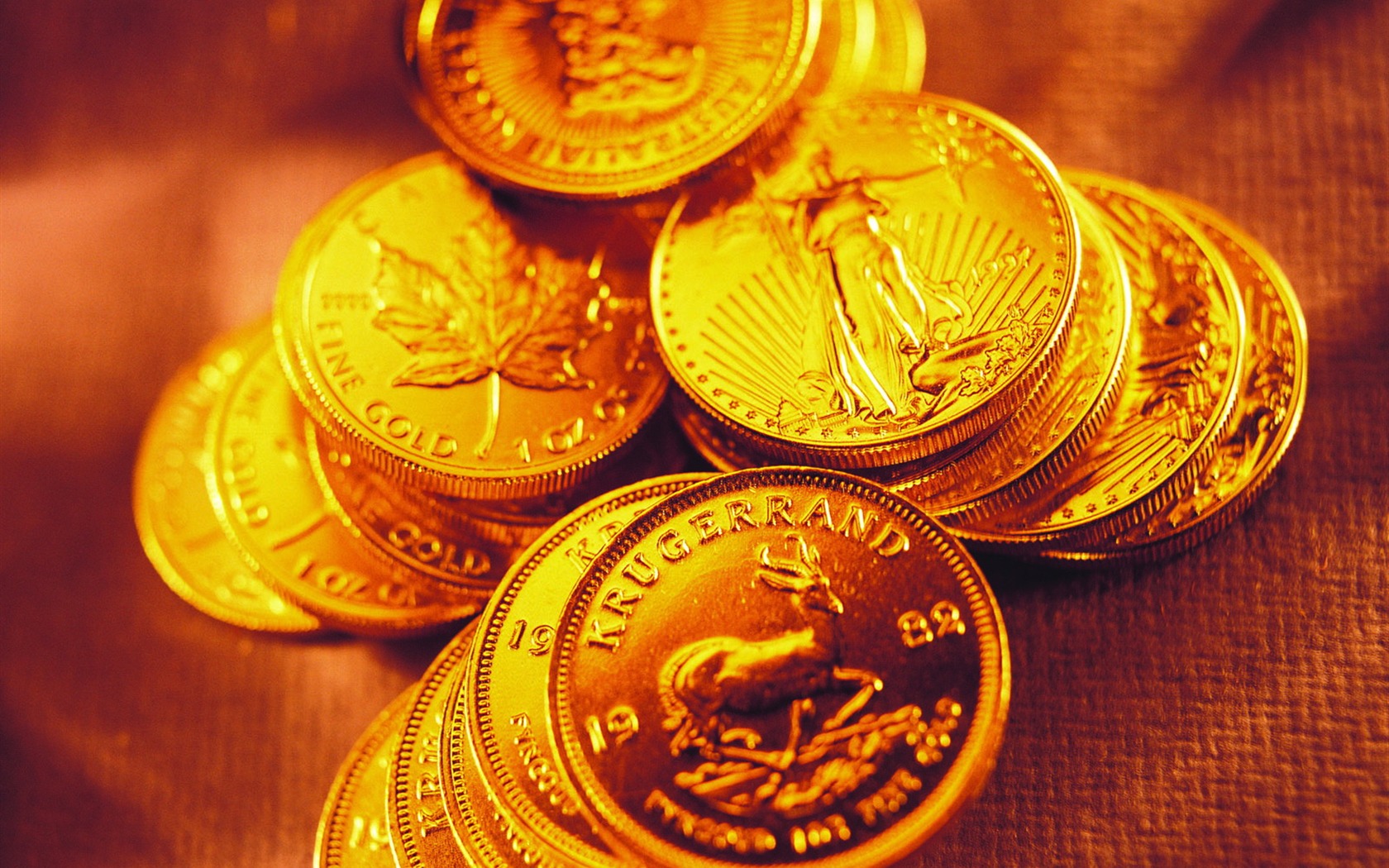 Fondos de escritorio de Oro (2) #19 - 1680x1050