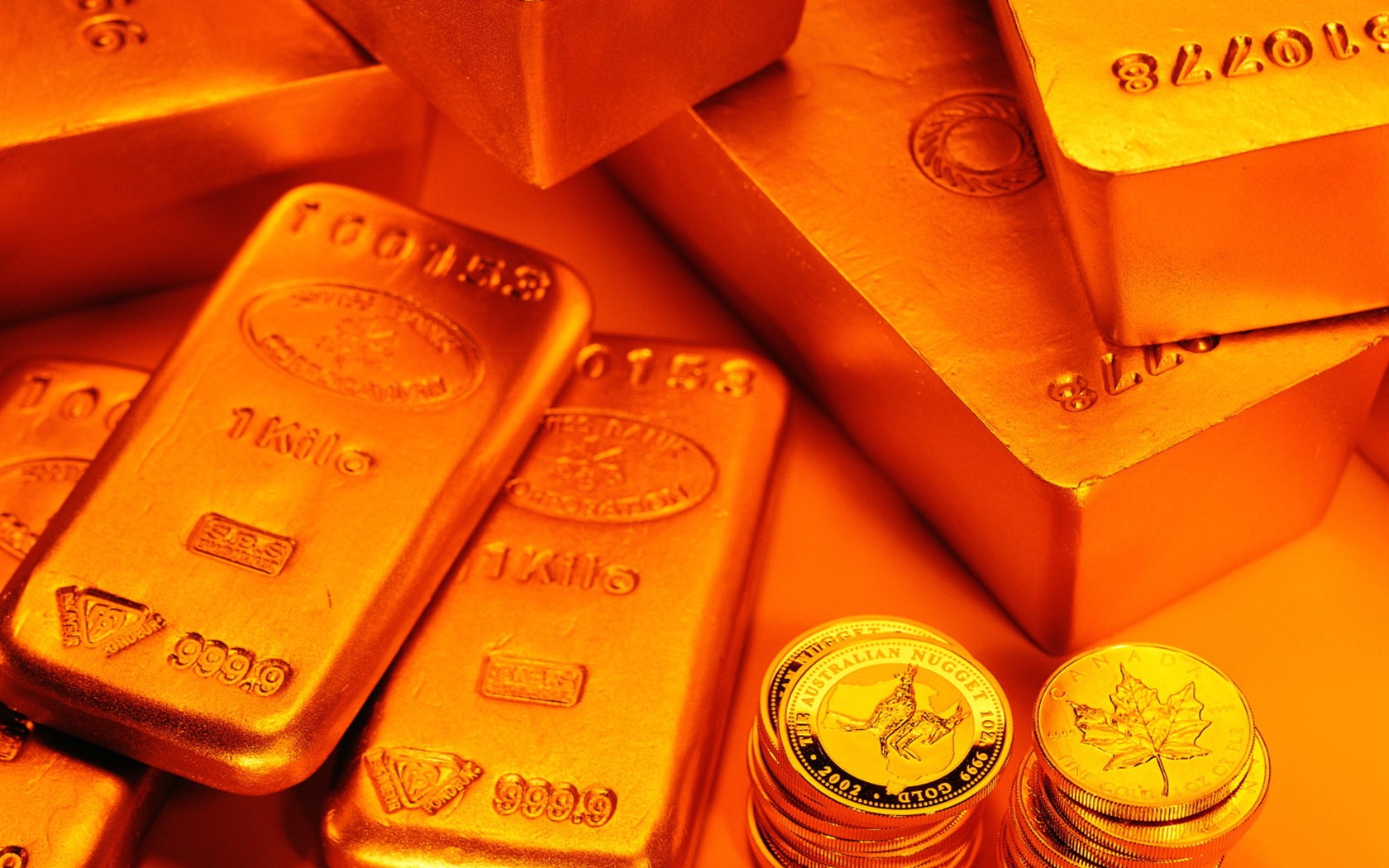 Gold tapety (3) #11 - 1680x1050