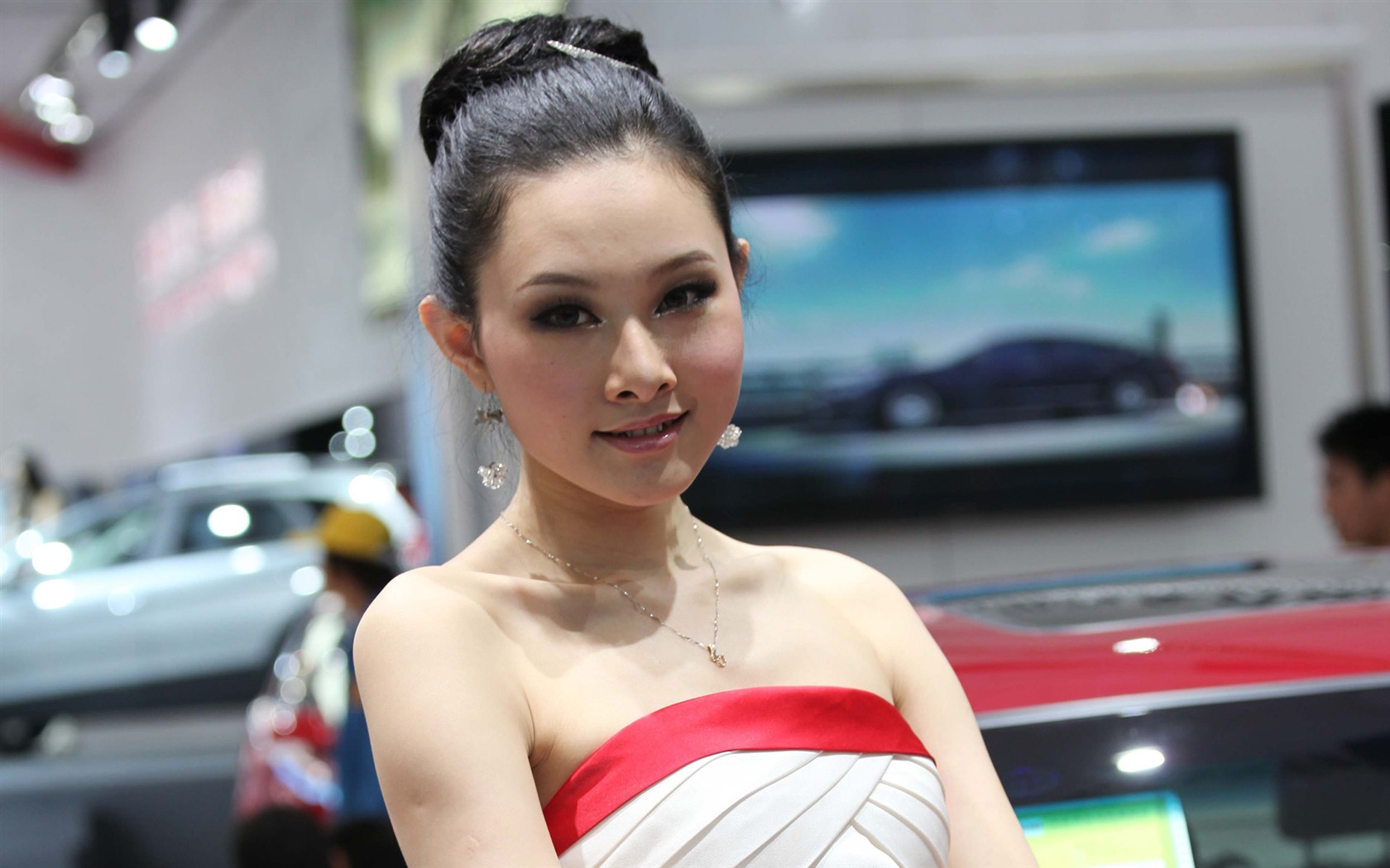 2010 Beijing International Auto Show beauty (1) (the wind chasing the clouds works) #40 - 1680x1050