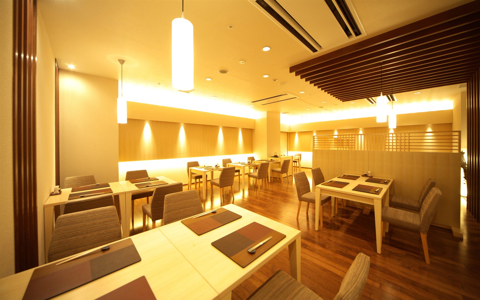 Restaurace Bar tapety (2) #12 - 1680x1050