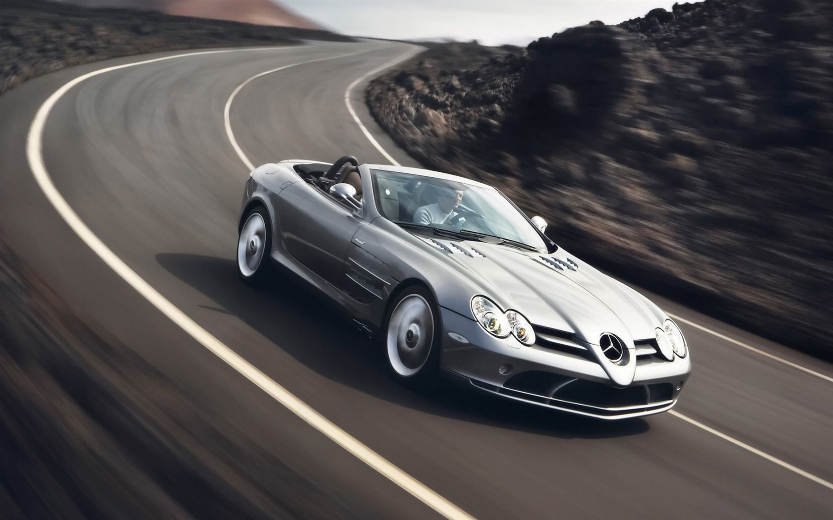 Mercedes Wallpaper (1) #3 - 1680x1050