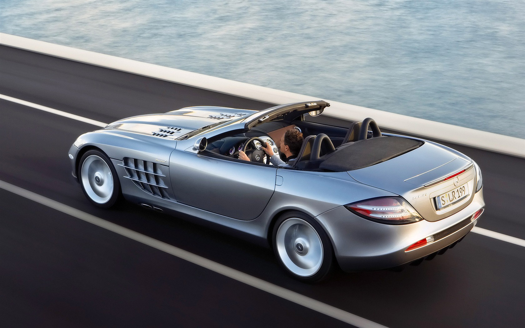 Mercedes tapety (1) #14 - 1680x1050
