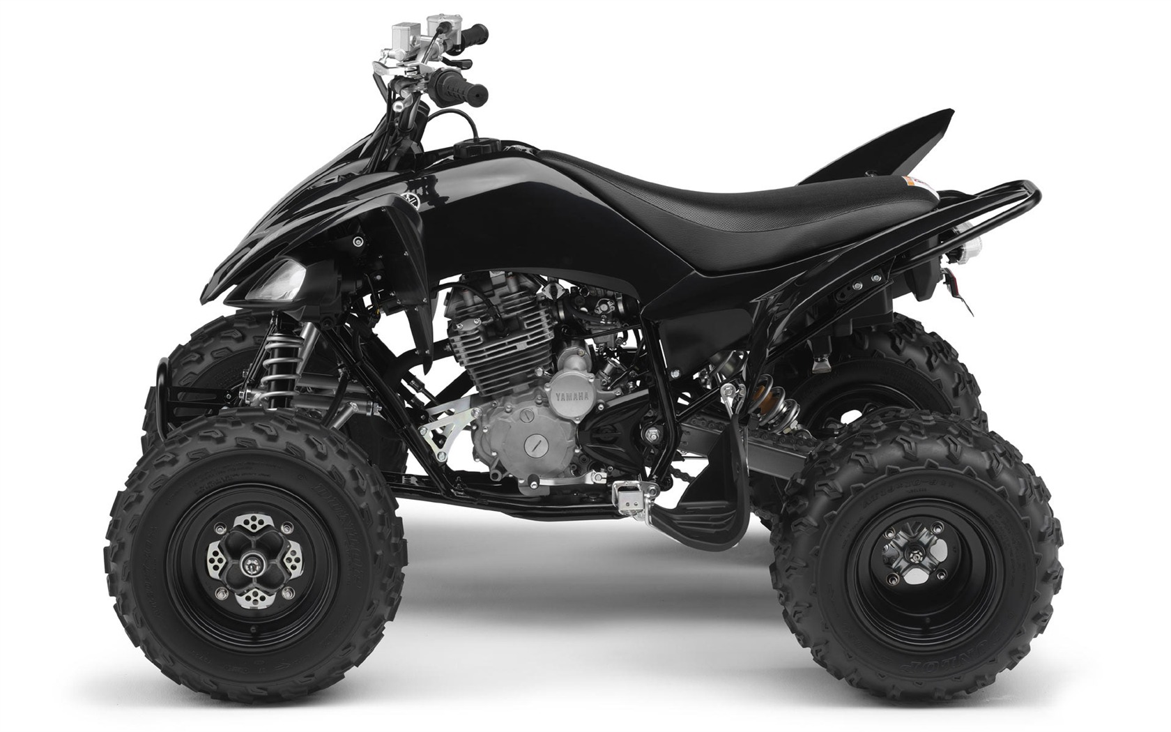 Čtyři YAMAHA tapety (2) #18 - 1680x1050