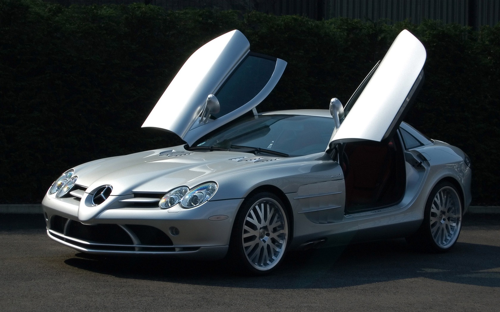 Mercedes Wallpaper (3) #18 - 1680x1050