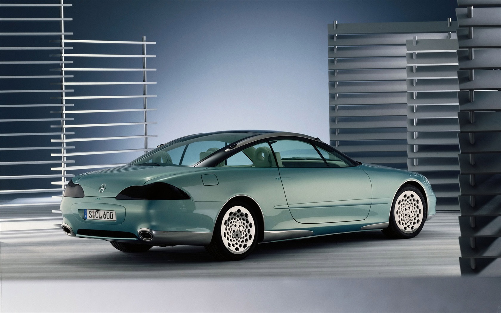 Mercedes tapety (4) #7 - 1680x1050