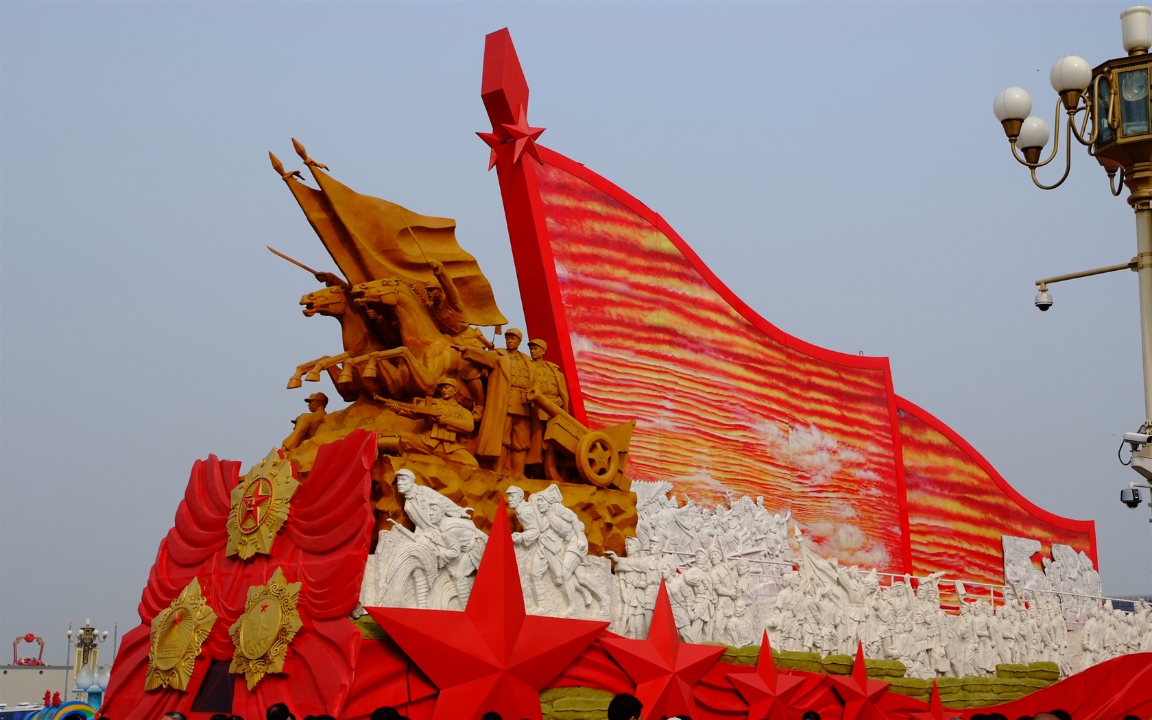 Costumes, Tiananmen Square (rebar works) #27 - 1680x1050