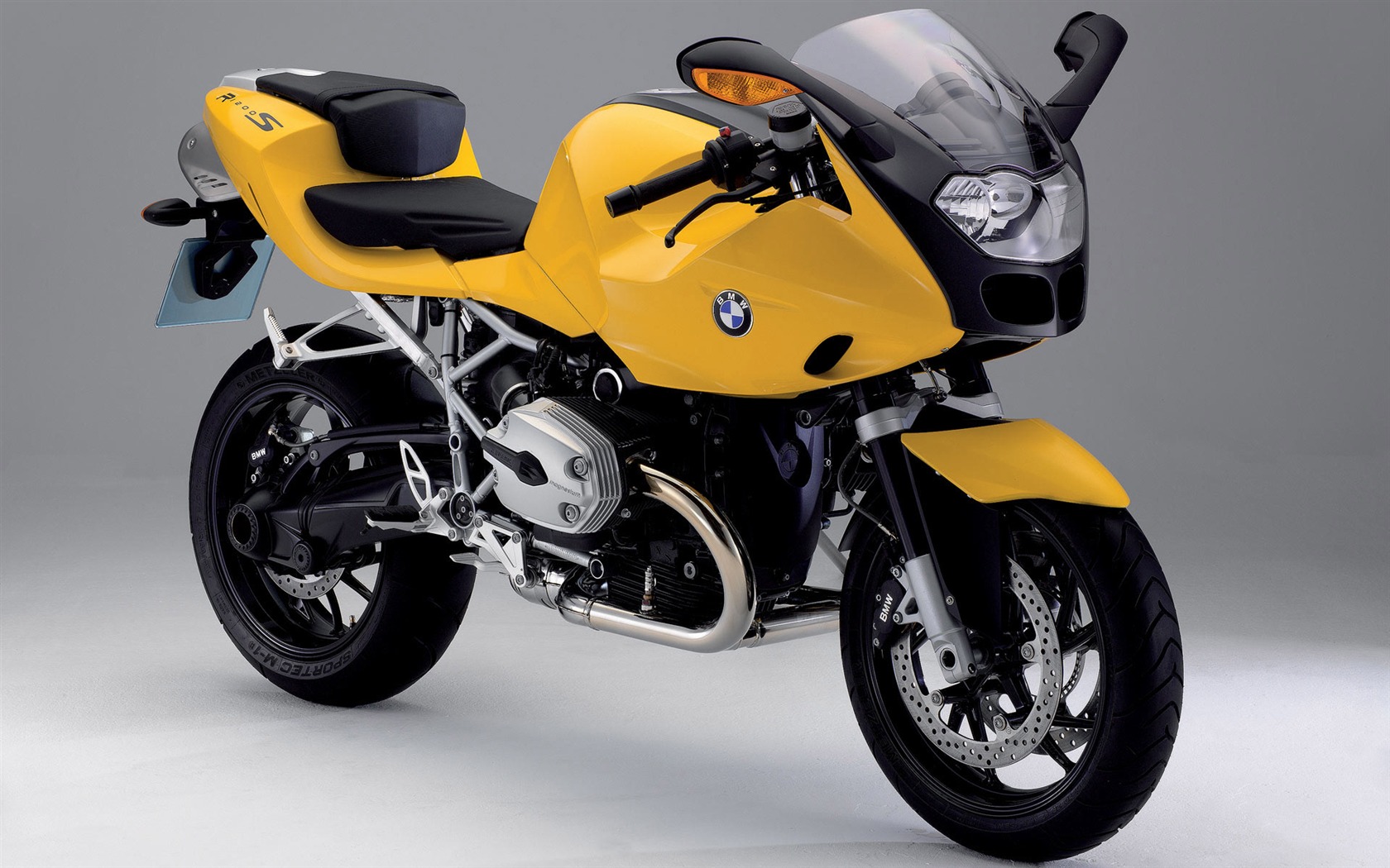 BMW motocykl tapety (2) #5 - 1680x1050