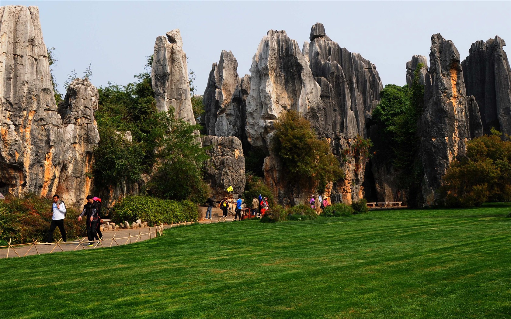 Stone Forest in Yunnan line (2) (Khitan wolf works) #21 - 1680x1050