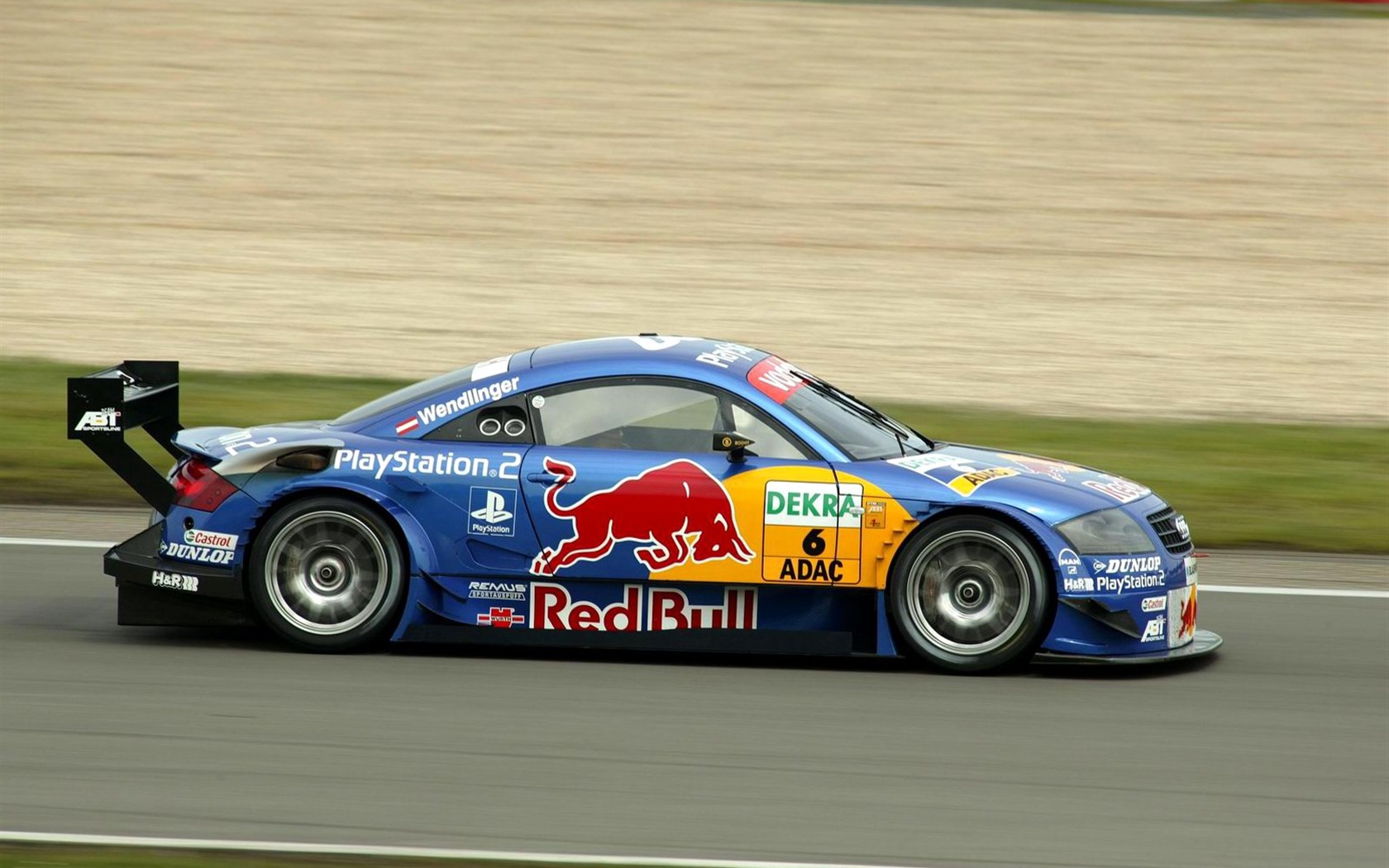 Car photo wallpaper (1) #7 - 1680x1050