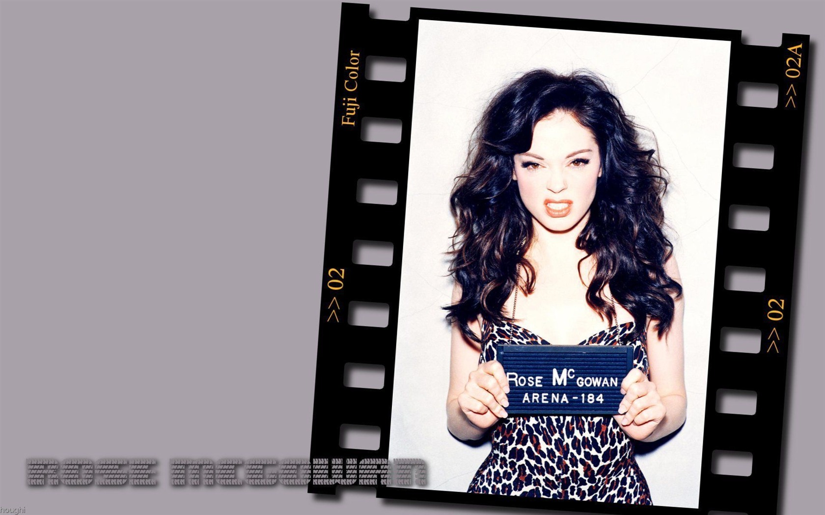 Rose McGowan krásnou tapetu #9 - 1680x1050