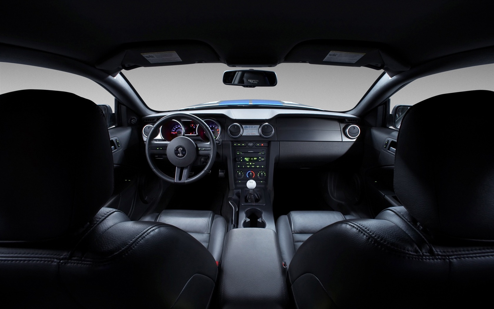 Automobilový místní Celovečerní wallpaper (8) #12 - 1680x1050