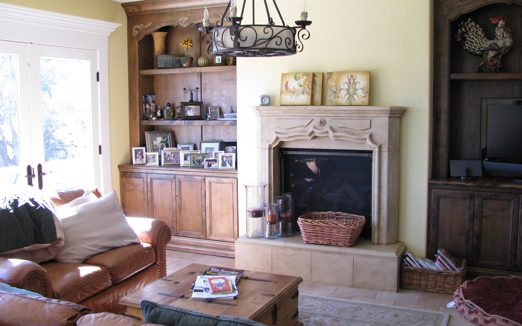 Western-style family fireplace wallpaper (2) #7 - 1680x1050