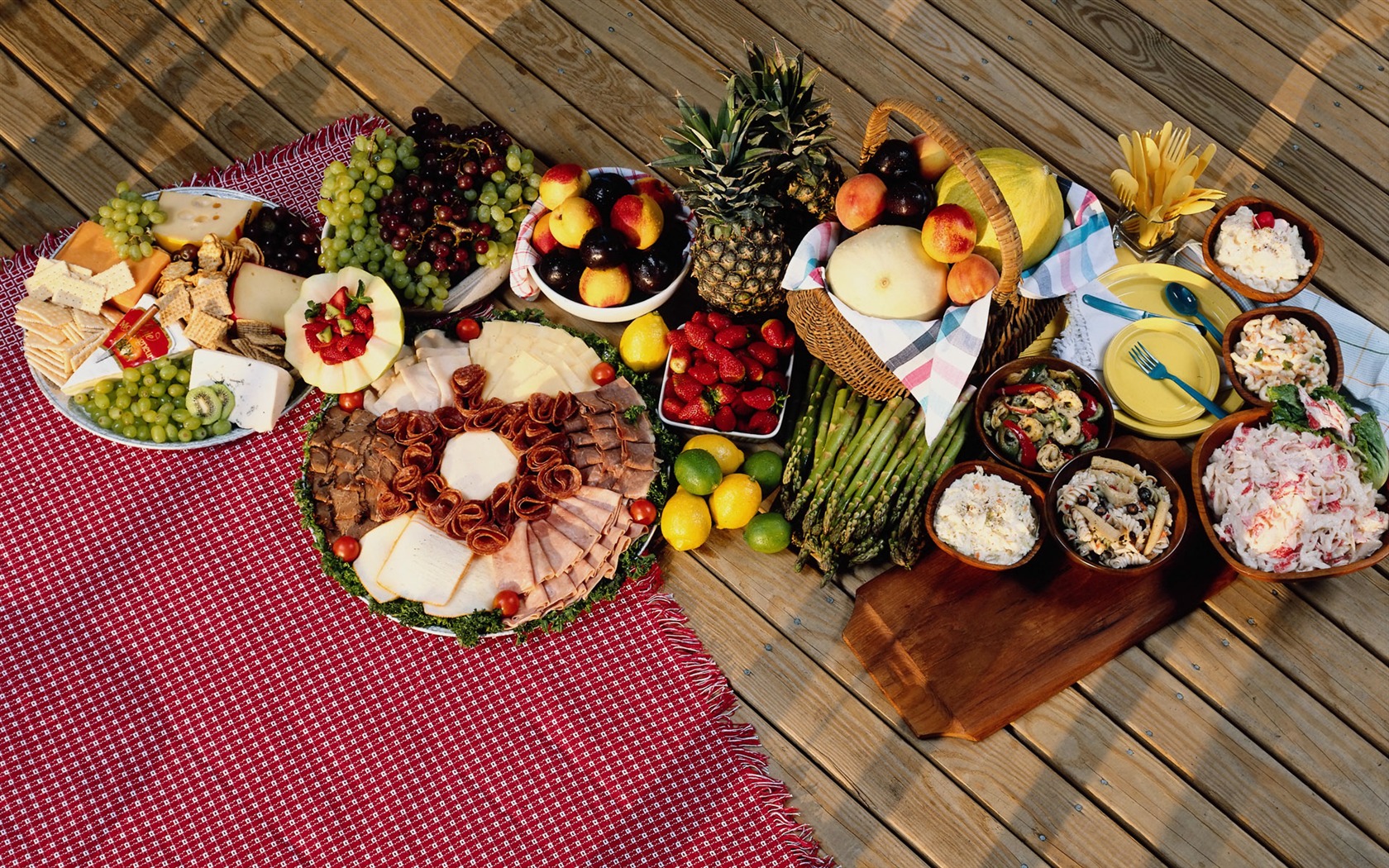 Gourmet večeře tapety (4) #3 - 1680x1050