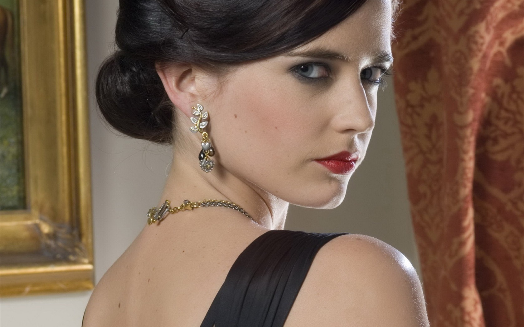 Eva Green krásnou tapetu #14 - 1680x1050