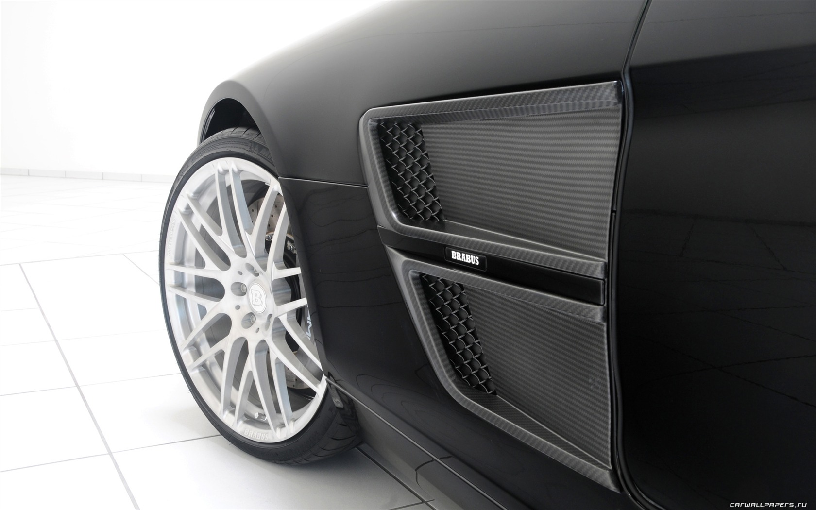 Brabus Mercedes-Benz SLS AMG - 2010 HD wallpaper #15 - 1680x1050