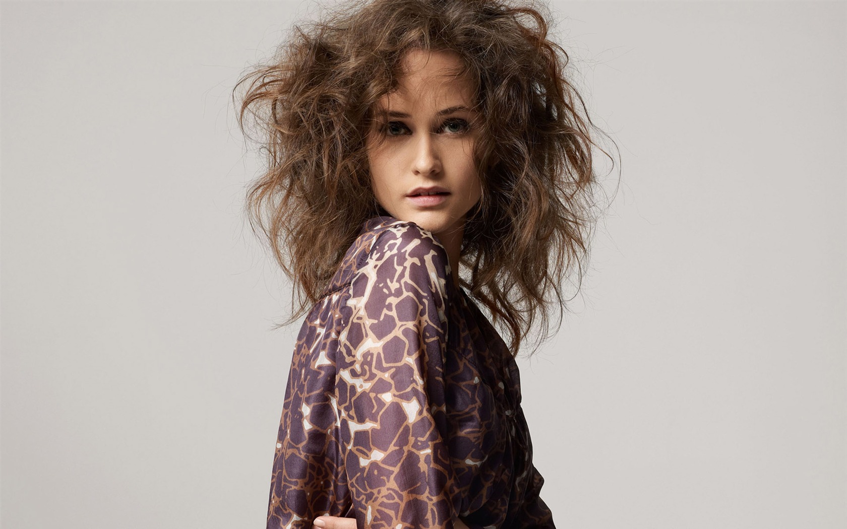 Colorful fashion wallpaper (3) #4 - 1680x1050