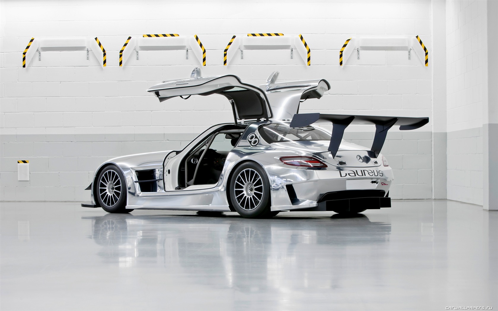 Mercedes-Benz SLS AMG GT3 - 2010 奔驰3 - 1680x1050