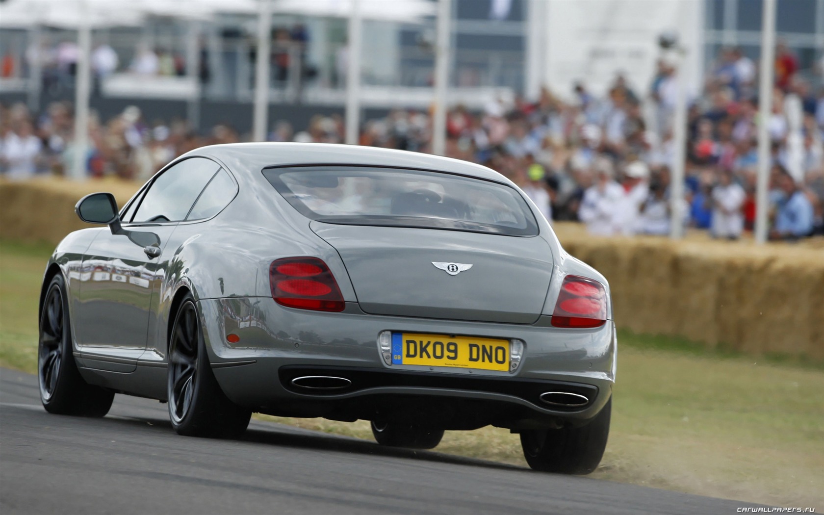 Bentley Continental Supersports - 2009 HD tapetu #13 - 1680x1050