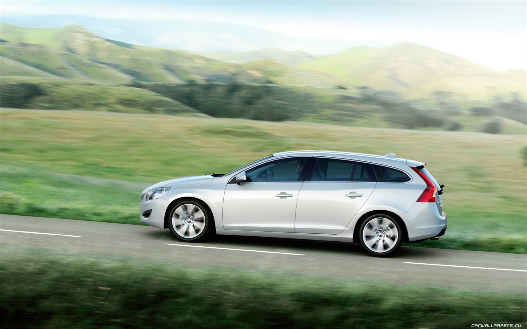 Volvo V60 - 2010 HD tapetu #9 - 1680x1050