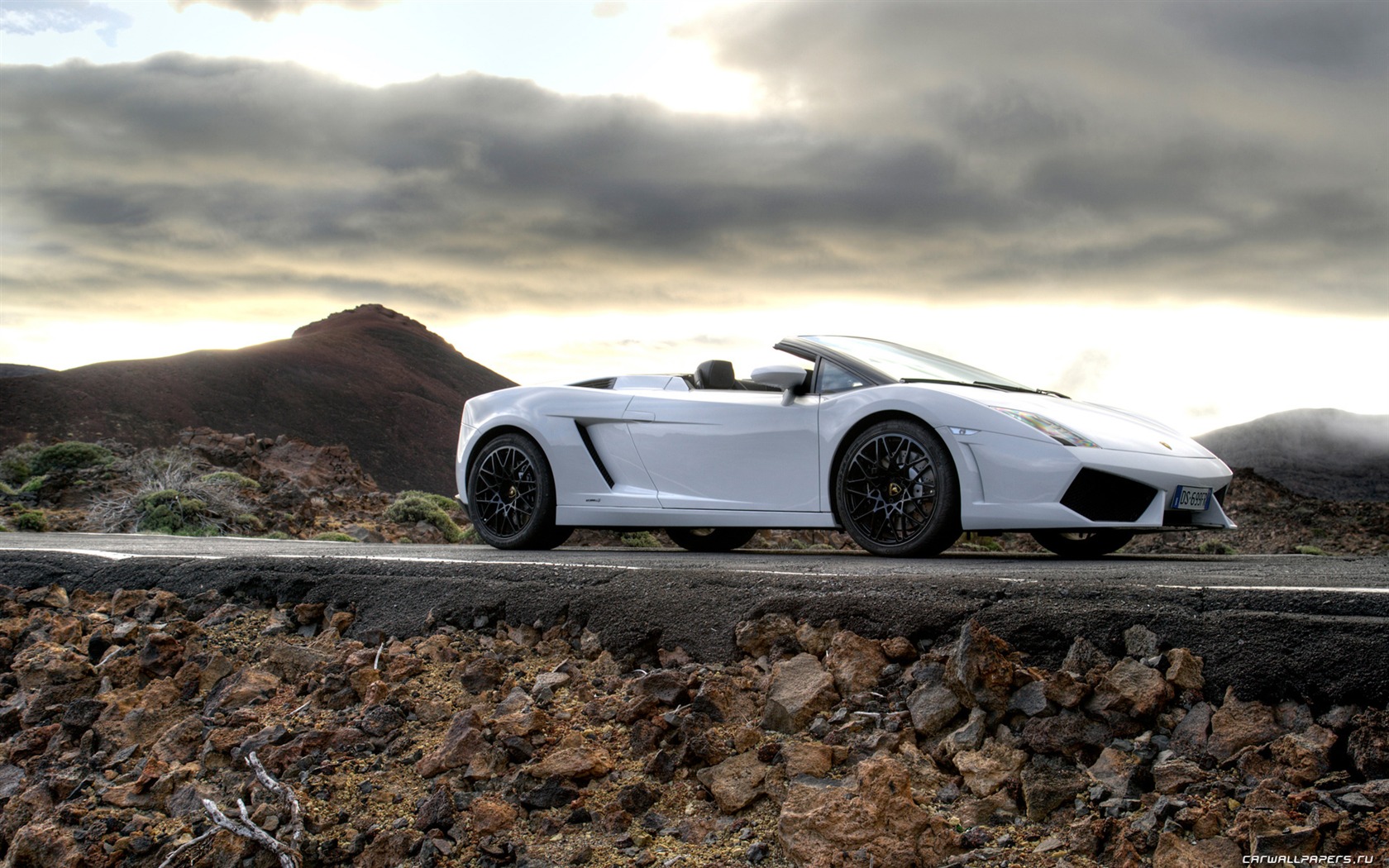 Lamborghini Gallardo LP560-4 Spyder - 2009 fondos de escritorio de alta definición #27 - 1680x1050