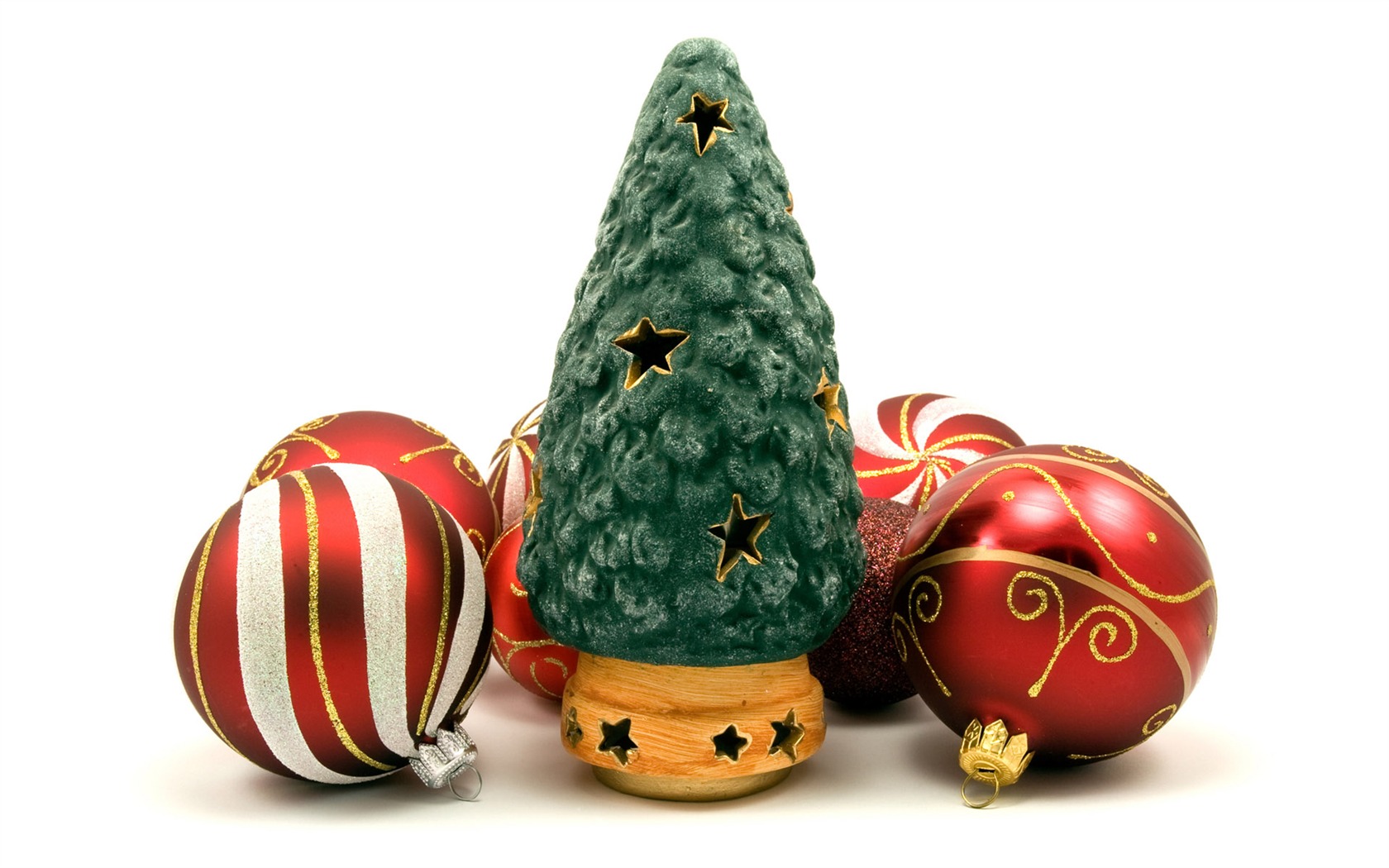 Christmas balls wallpaper (3) #3 - 1680x1050