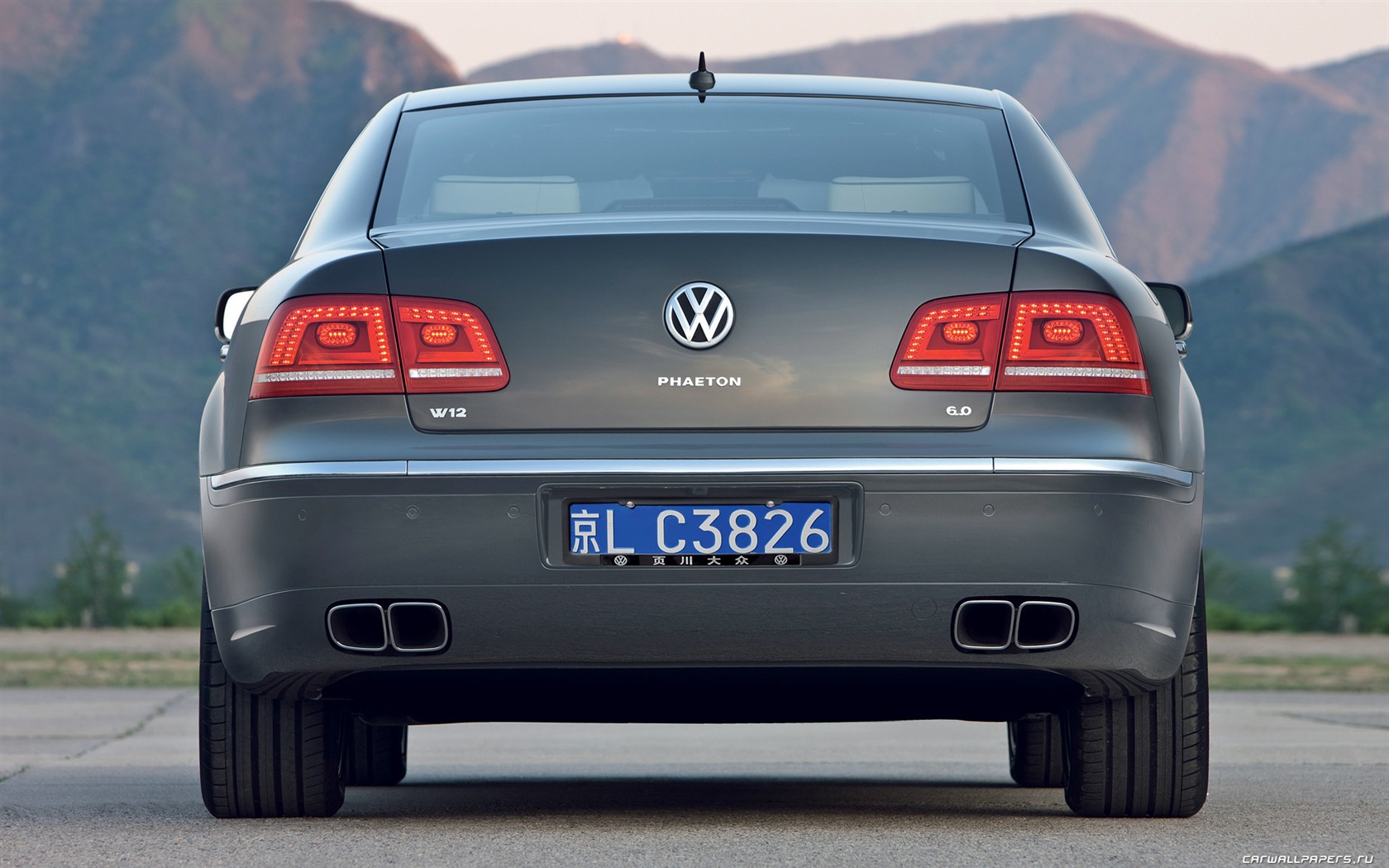 Volkswagen Phaeton W12 long wheelbase - 2010 大眾 #16 - 1680x1050