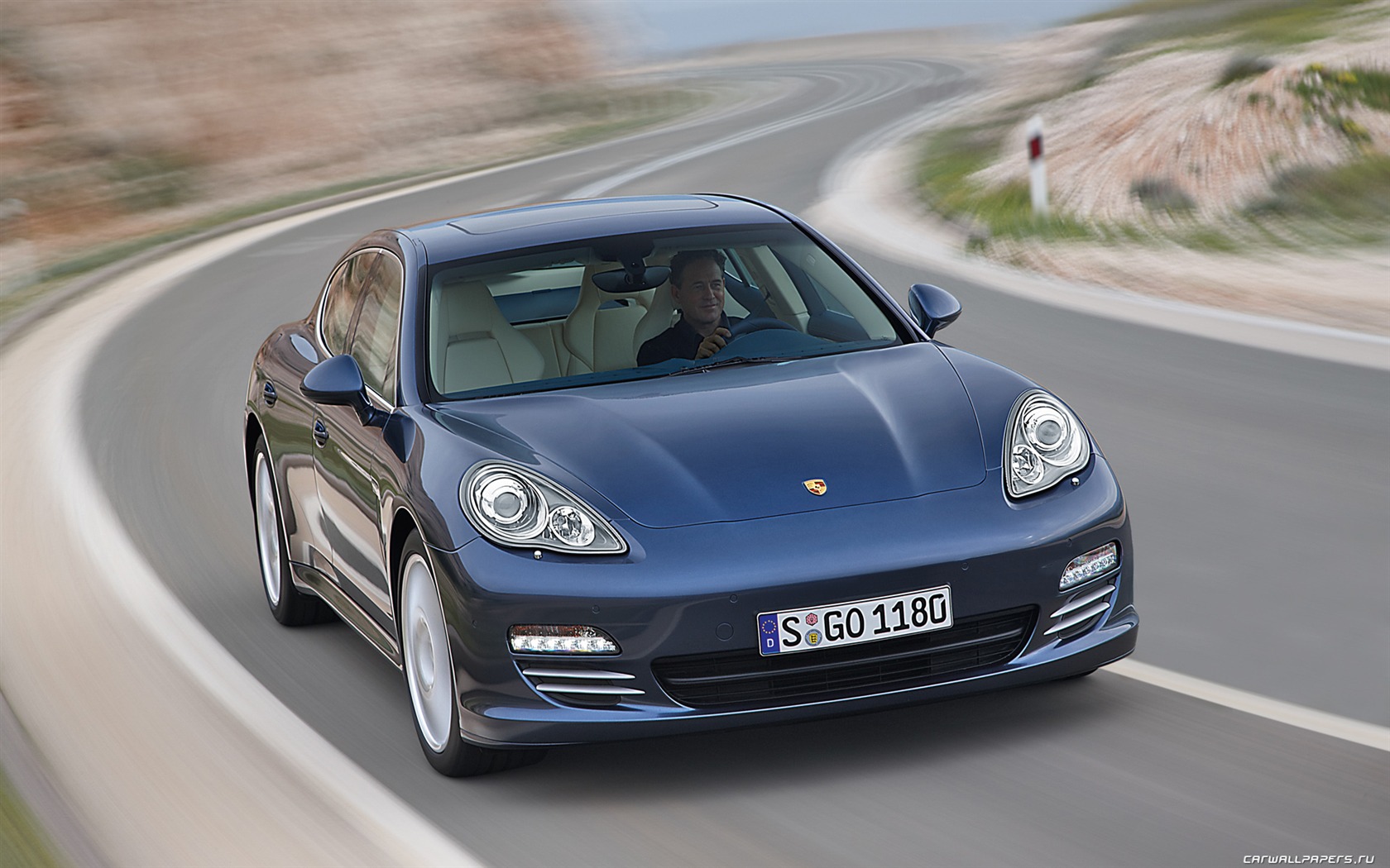 Porsche Panamera 4S - 2009 HD wallpaper #3 - 1680x1050
