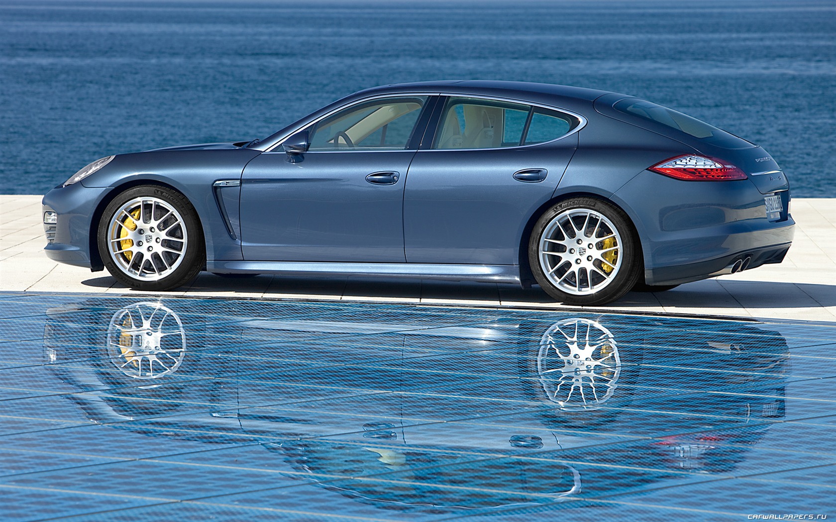 Porsche Panamera 4S - 2009 HD tapetu #17 - 1680x1050